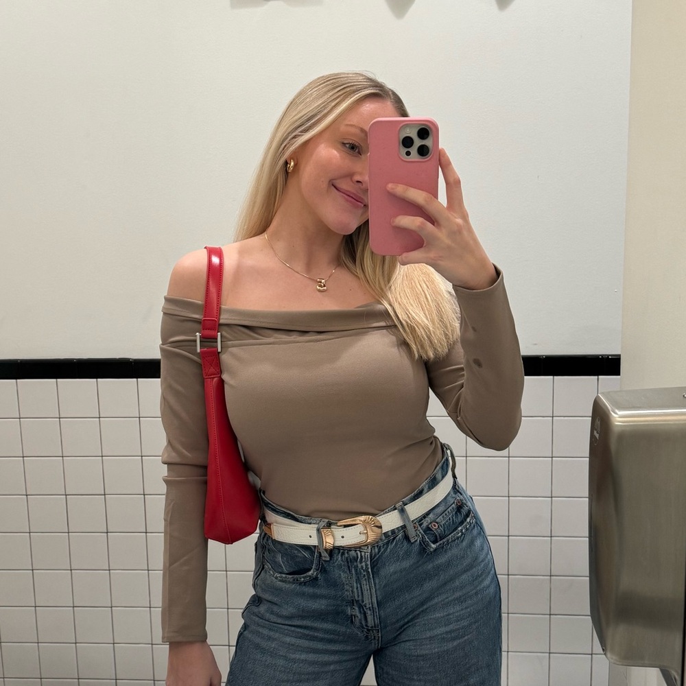 Abercrombie Off the Shoulder Taupe Top